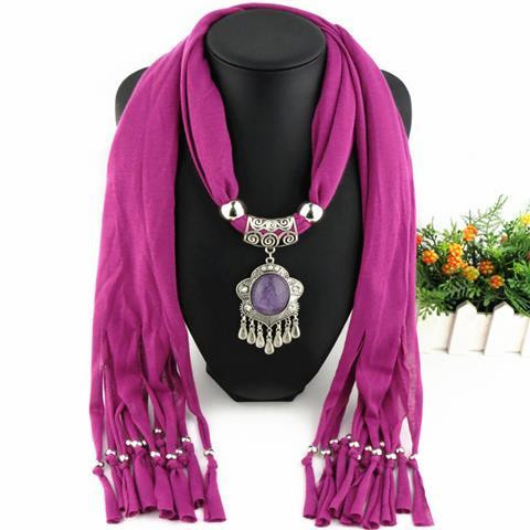foulard collier